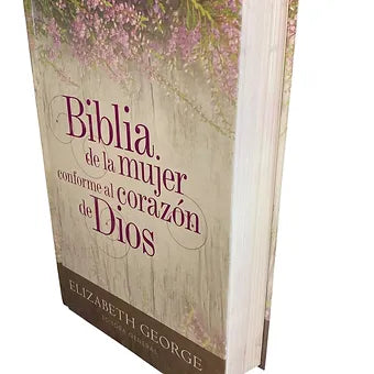 Biblia de la mujer conforme al corazón de Dios RVR60 - Tapa dura